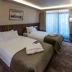 Bosfora Szálloda 5*